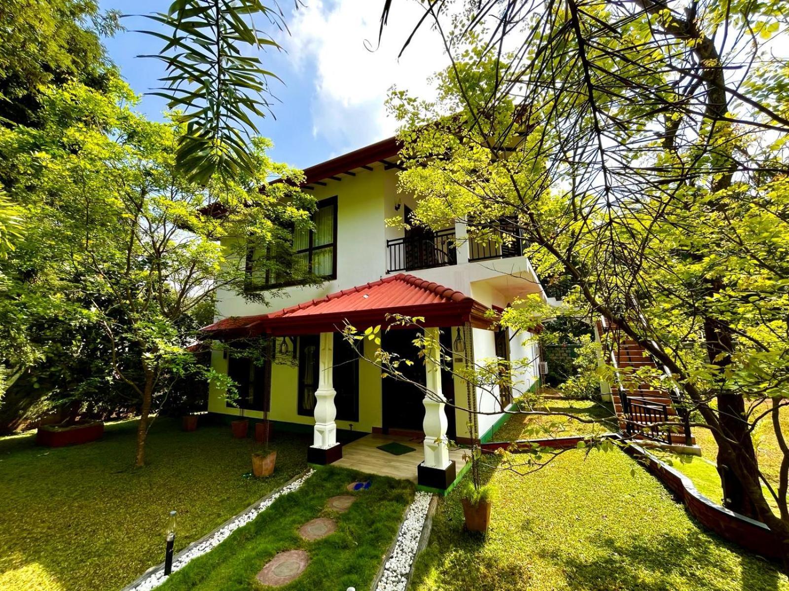 Sigiriya Cashew Palace Resort Daganapothaha Экстерьер фото
